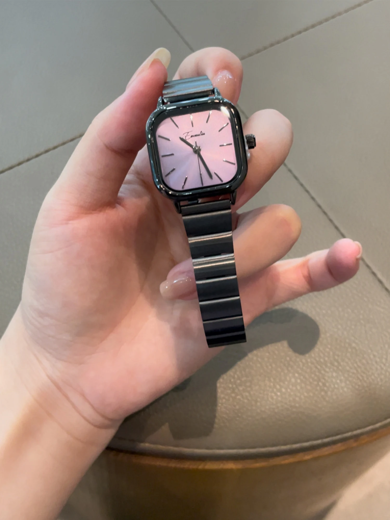 

Оригинальные часы Seiko, женские роскошные простые темпераментные студенческие часы с квадратным стальным ремешком, модные роскошные женские часы, оригинальный подарок