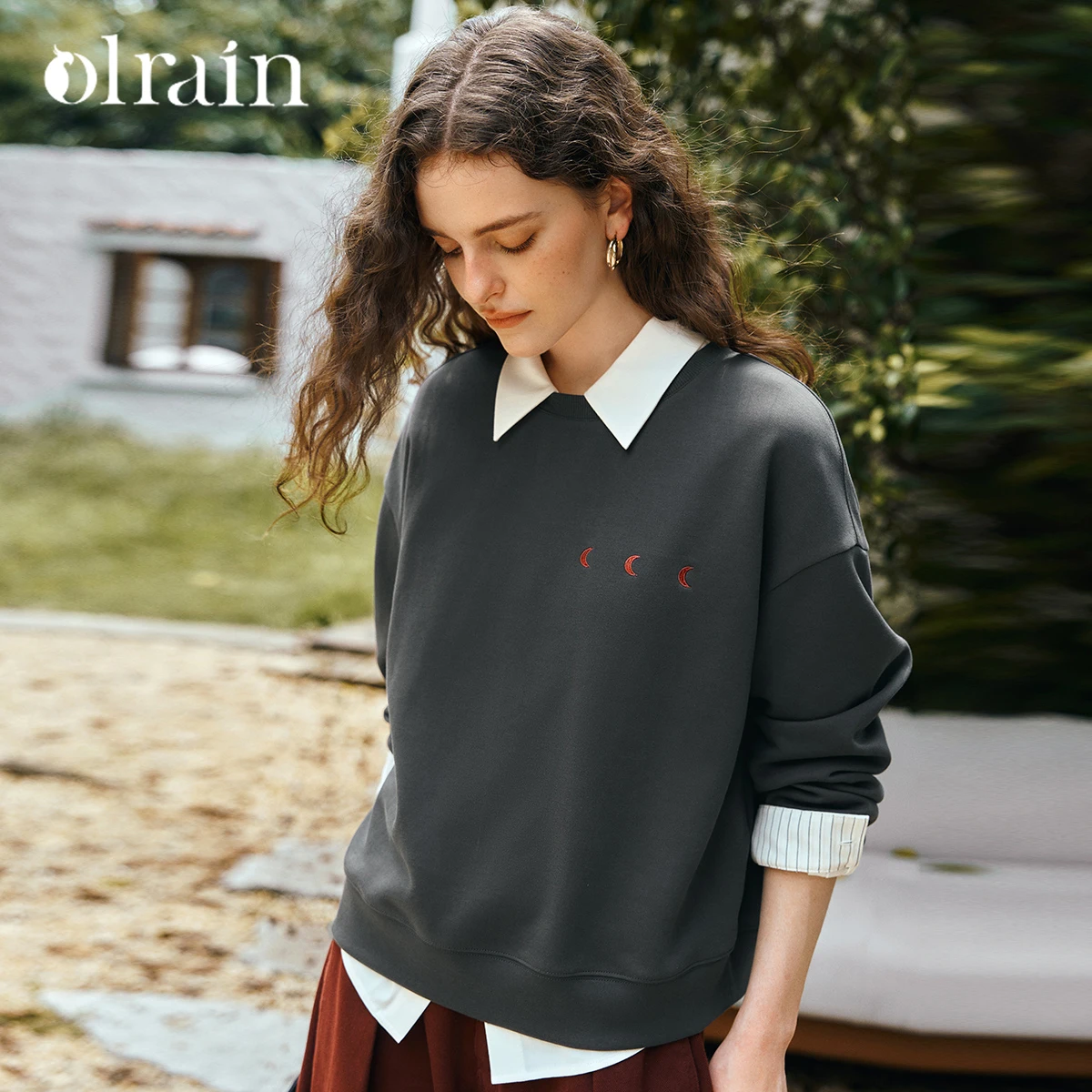 OLrain Women Moon Embroidery Sweatshirt Casual Loose Slim Fit Long Sleeve Top Autumn Daily Fashion Pullover O57QR001083