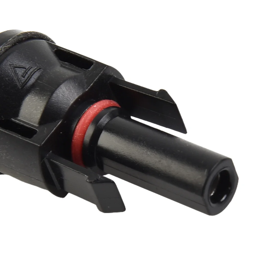 

Connector Fuse Holder Solar Panel With Diode For 25A Diode High Current-carrying Injection Molding Safe Class 2 1000V 25A