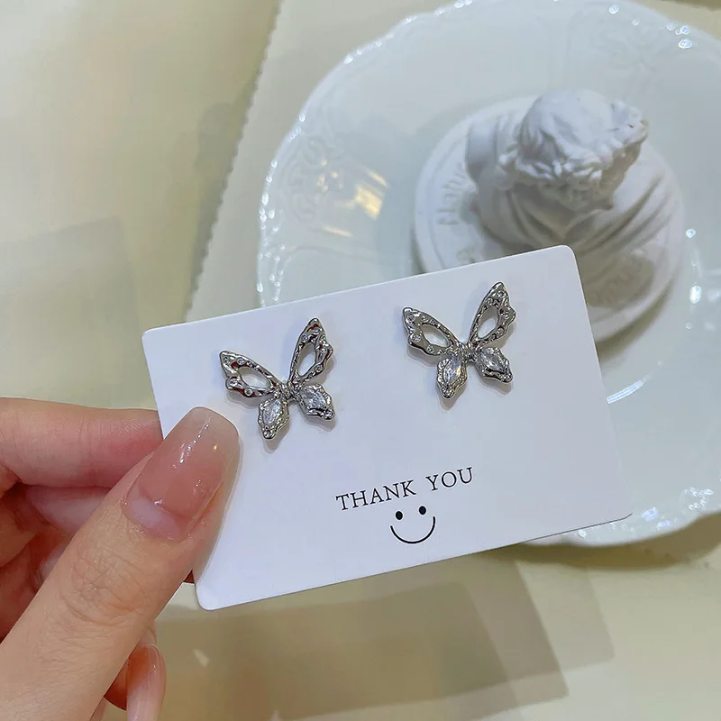 925Silver Needle Womens Earrings Jewelry Minimalistic Goth Ear Stud for Lady Bow Personal Fashion Stud Earrings Korean brincos image 4