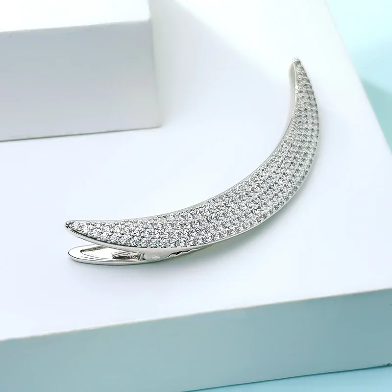 

Light luxury smiley face, fashionable and versatile, niche hairpins with high carbon diamond brooches, wedding jewelry