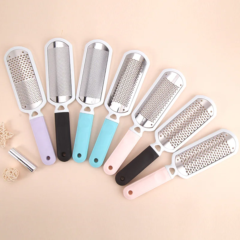 Lime à pied, épurateur de pieds, outil de pédicure pour enlever les callosités, pour pieds secs et humides, cadre en acier inoxydable, râpe pour talon craquelé