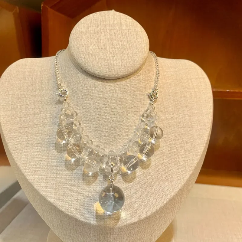 White crystal necklace wholesale dear cold feeling light luxury temperament necklace female daughter princess style white