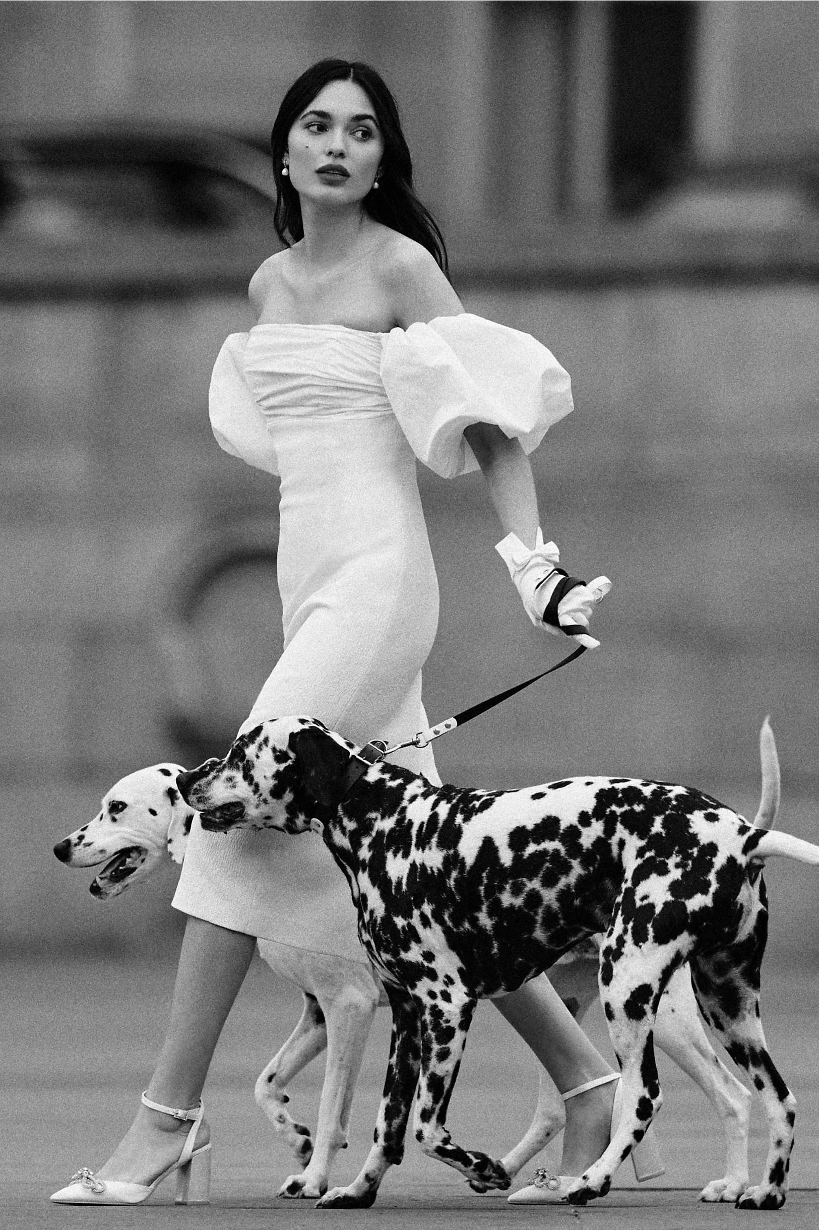 Bufiaste suknie ślubne z krótkim rękawem i rozcięciem do połowy łydki Eleganckie suknie ślubne bez ramiączek Noivas Chic DW696