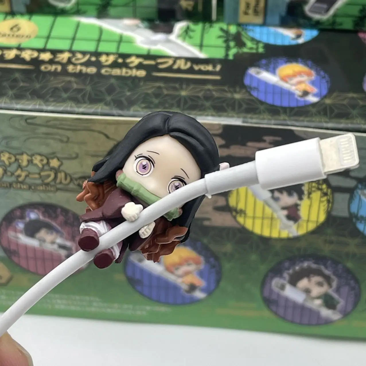 

Новинка в наличии: Защитный чехол для кабеля Demon Slayer, дизайн в стиле Blind Box, защитное устройство для коннектора кабеля, декоративный элемент.