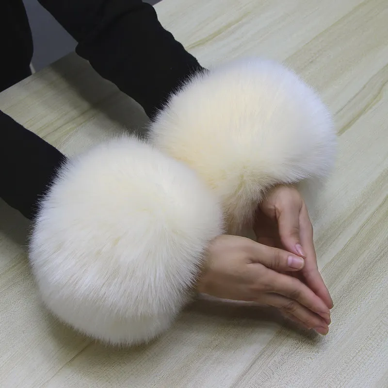 Winter Comfortable Warmer Faux Fur Cuff Winter Warm Wrist Arms Gloves Plush Elastic Oversleeve Arm Warmmer Ladies Accessories