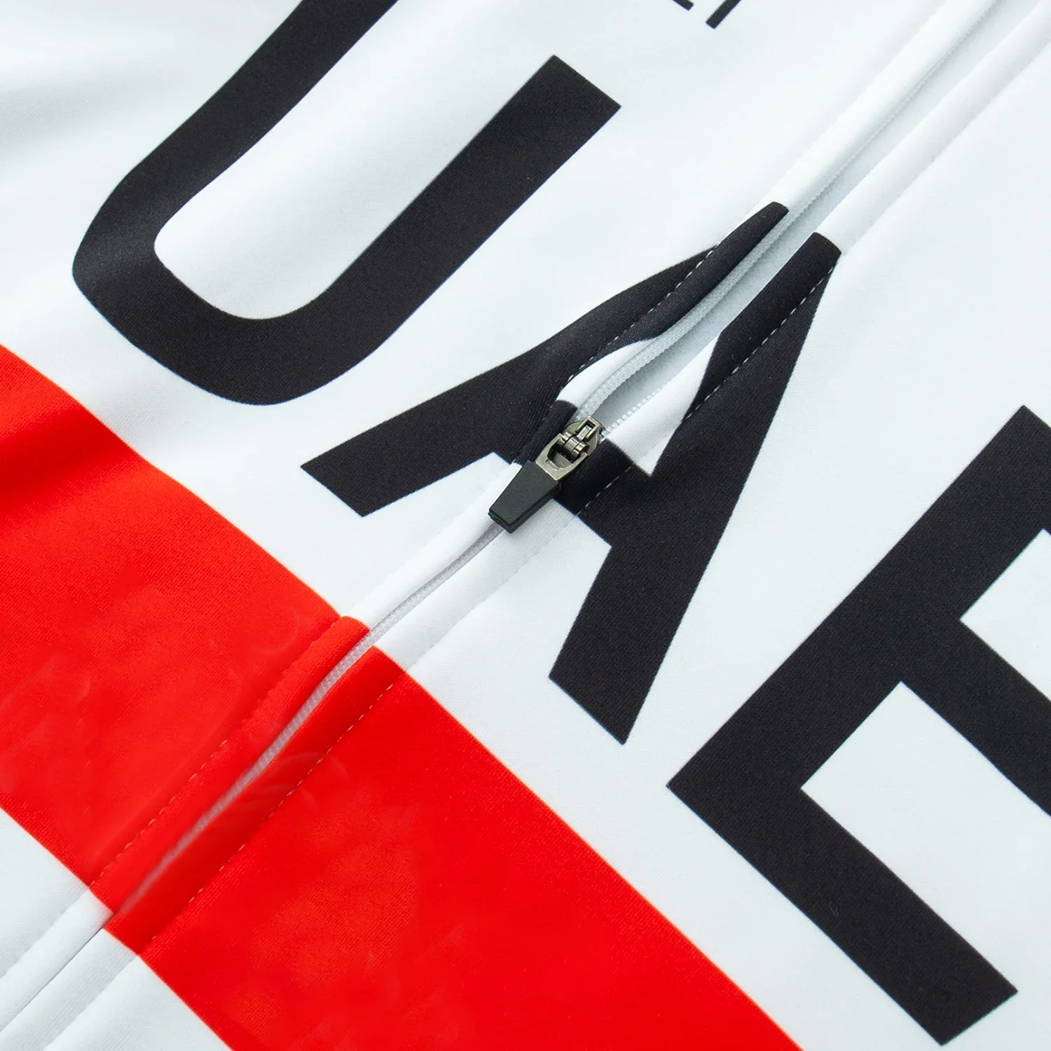 سترات شتوية لركوب الدراجات باللون الأبيض لعام 2025 للرجال والنساء موضة Ropa Ciclismo من الصوف الحراري دفء الدراجة مايوه جيرسي