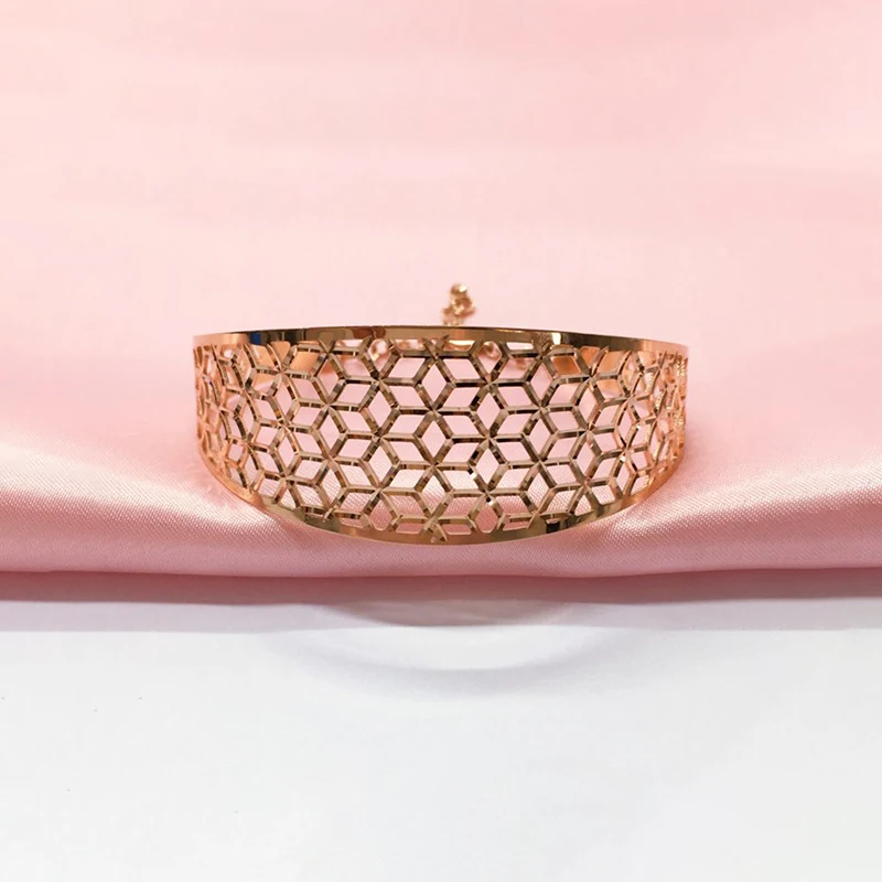 

585 Purple Gold hollow out glossy rhombus bracelet for women Plated 14K Rose Gold Simple Grids Fashion bangles Banquet Jewelry
