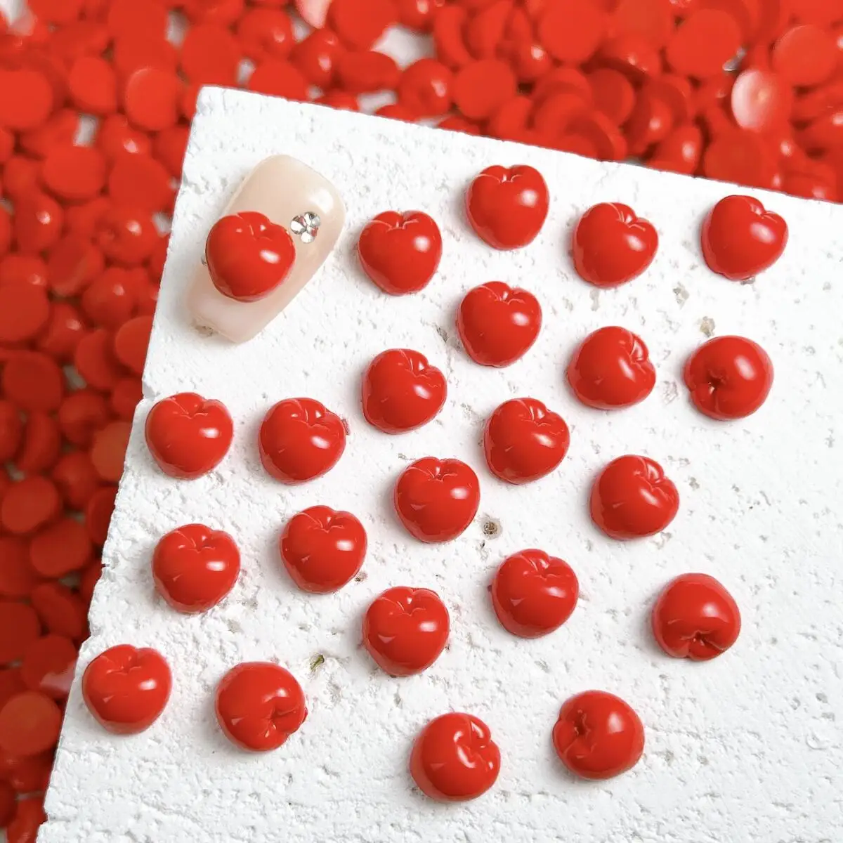 

Cartoon Adorable Red Apple Resin Nail Charms Creative Simulated Big Red Apple Nail Art Decorations for DIY Phone Case Nail Parts