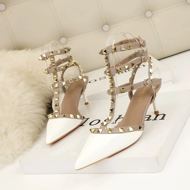 

Women's Fashion Sexy 2025 New Pointed Rivet Decorated High Heels Dress Dating Wedding Banquet Party Stiletto High Heels
