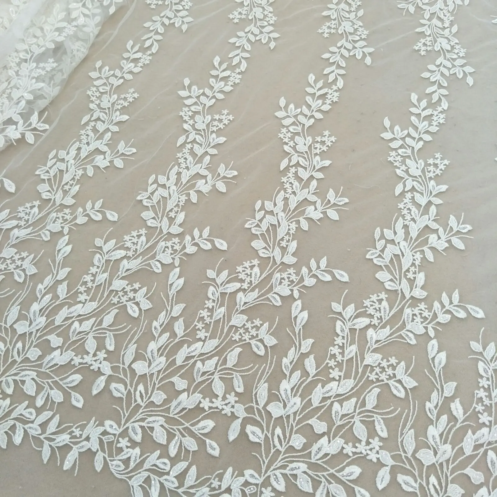 fashion leafs lace fabric with sequins 130cm width dress lace fabric sell by yard