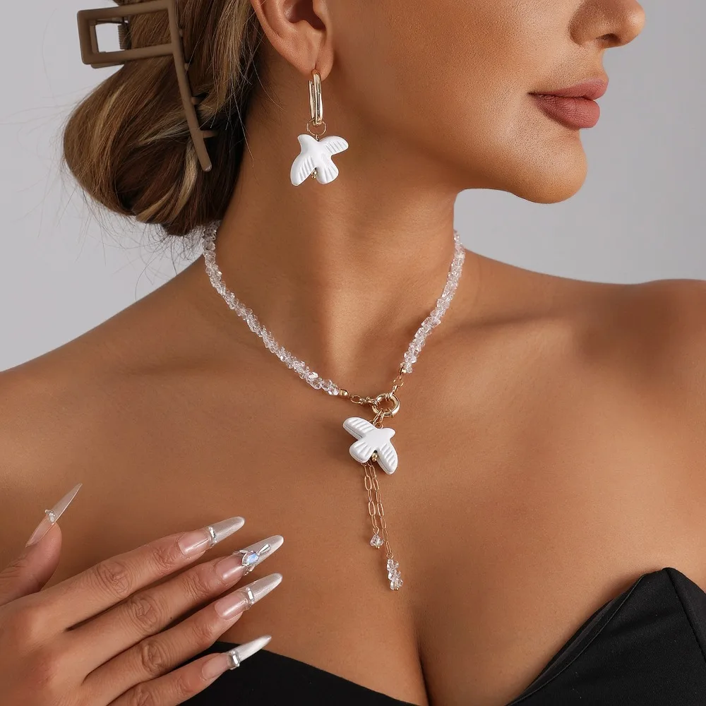 New Trendy White Flying Bird Dove of Peace Pendant Crystal Beaded Tassel Choker Necklace Bracelet Earrings Set for Women Jewelry
