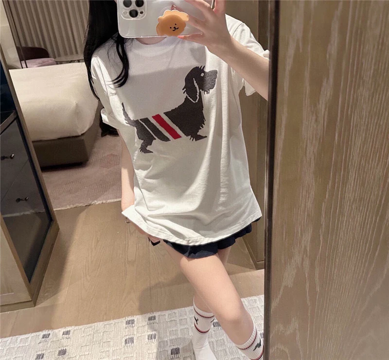 Мужская футболка в корейском стиле, унисекс, с принтом щенка, красные, черные полосы, повседневная уличная хлопковая футболка, городское минималистское искусство, серебряные украшения
