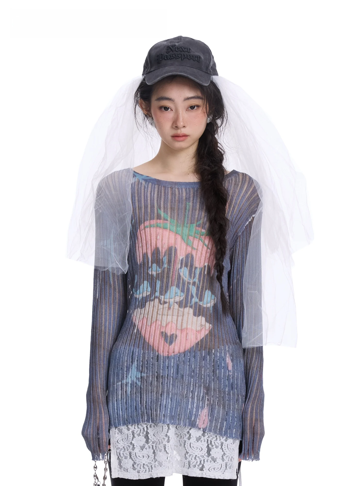 

MOF Girl Strawberry Dolphin Print Knitted Long Sleeve T-Shirt Lightweight Pullover Summer Casual Loose Fit round Neck Top