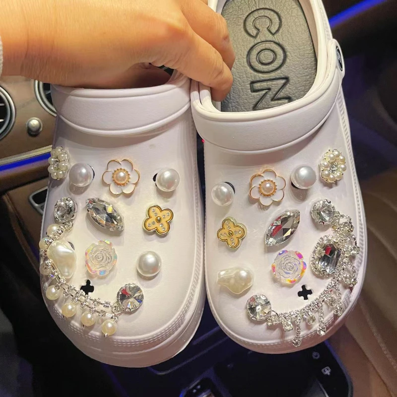 DIY Sparkling Rhinestones Shoe Charms for Clogs Slides Sandals Garden Shoes Decorations Charm Set Accessories Kids Gifts