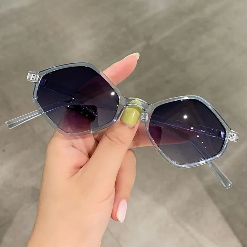 2024 Sunglasses Women Rhombus Clear Blue Sun Glasses Irregular Vintage Small Frame Goggle Uv400 Ladies Oculos Gafas De Sol