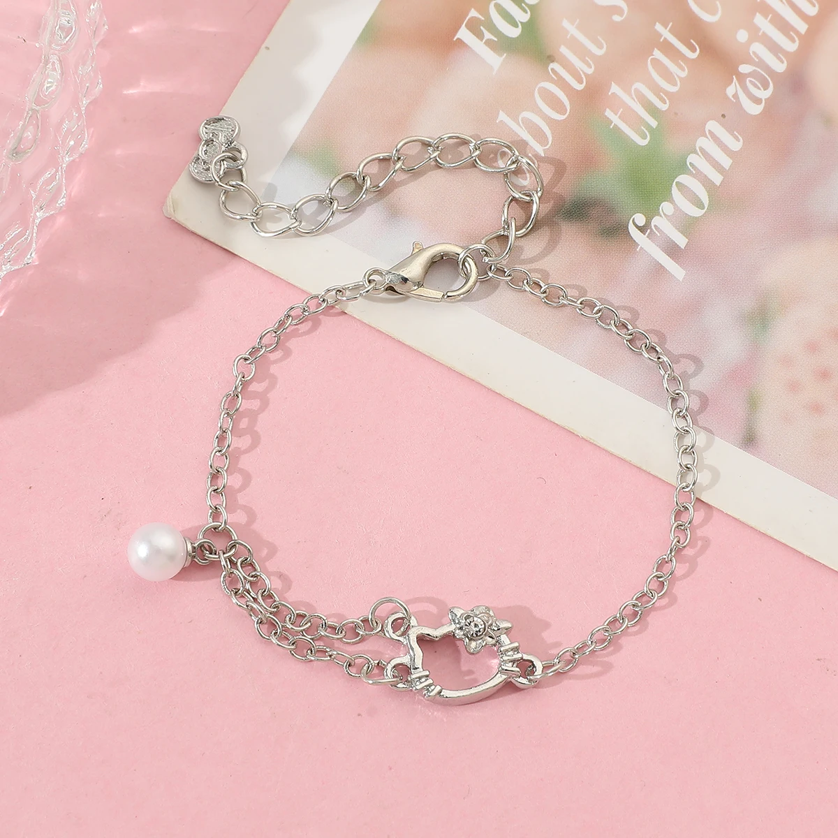 سوار مرحبا كيتي مصنوع يدويًا ، هدية بسيطة ومتعددة الاستخدامات للأصدقاء والصديقات ، عبر سانريو