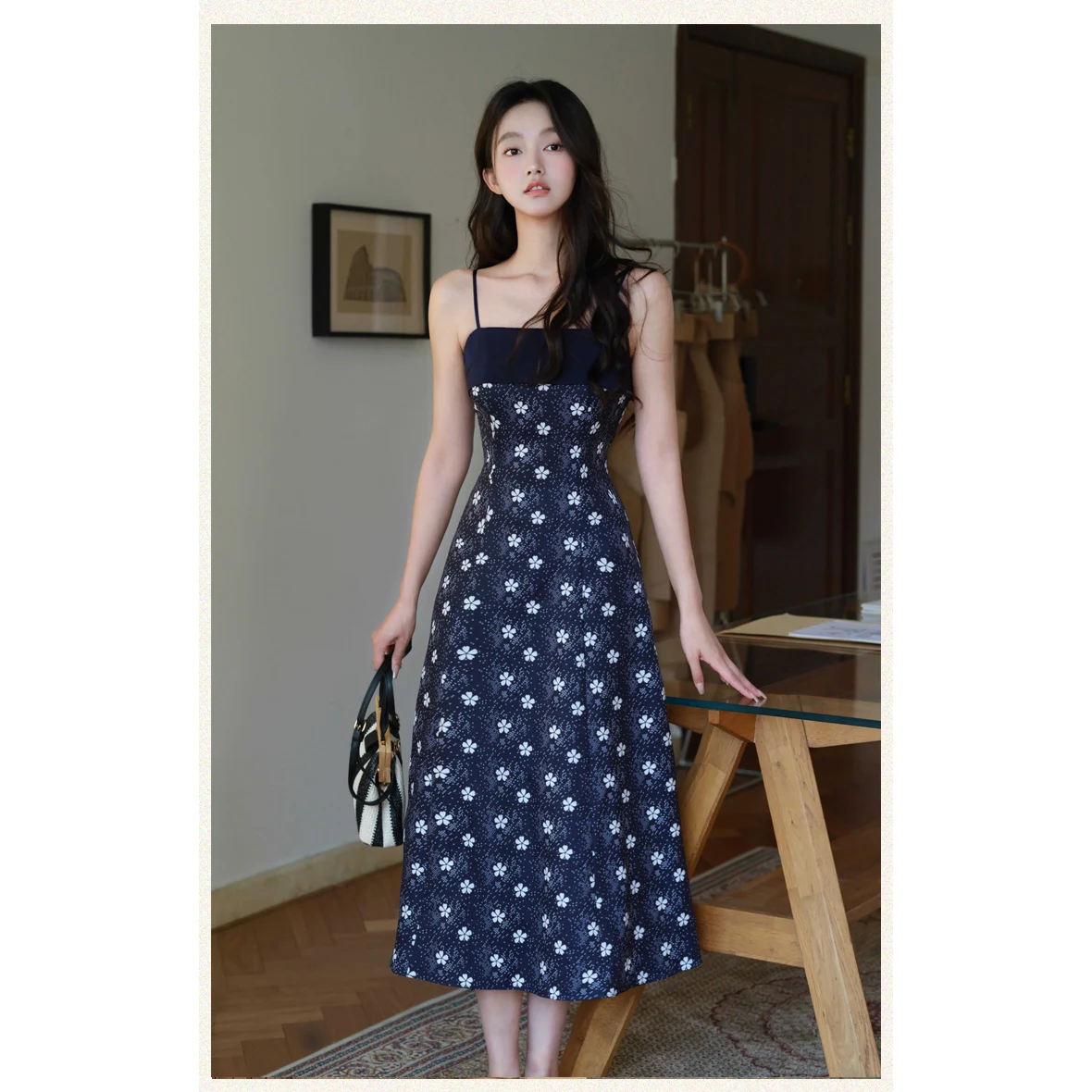 

Ele een Cloud Flower Ci Secret Romantic Waist-Cinching High-End Small Blue Floral Print Strapl Dr for Women