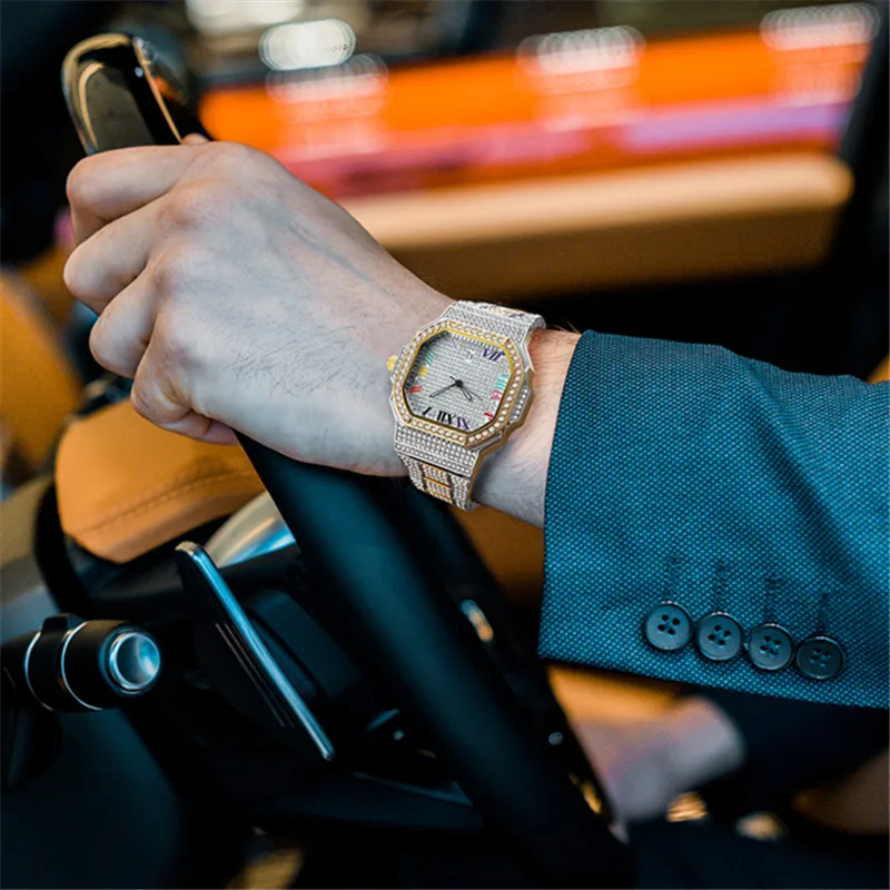 Men Big Brand Watches Fashion Casual Alloy Band Hip Hop Full Diamond Luxury Golden Date Quartz Watch Montres de Marque de Luxe