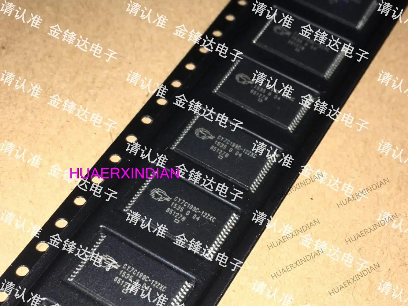 10 قطعة جديد CY7C199L-15ZC / C-15ZC / D-10ZXI / NL-15ZXC / CL-15ZC