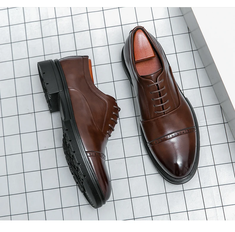 Zapatos Brogue clásicos para hombre, zapatos de cuero de tendencia para bodas y eventos sociales, zapatos de vestir de alta calidad para hombre, zapatos informales de negocios para hombre