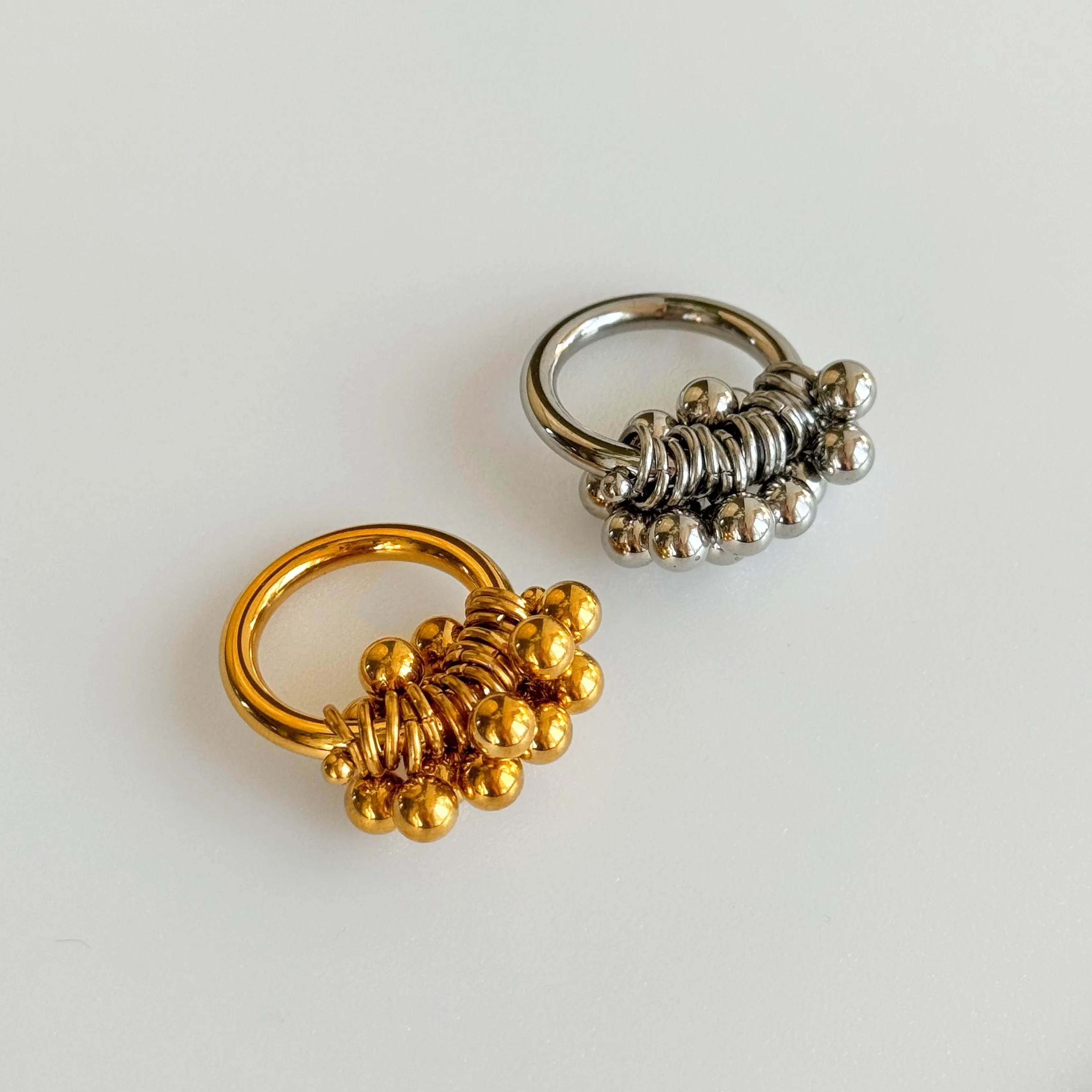 DASEIN New Vintage Exquisite Polished Small Ball Ring Ins Trendy 18k Gold Plated Stainless Steel Dancer Jewelry for Women Men