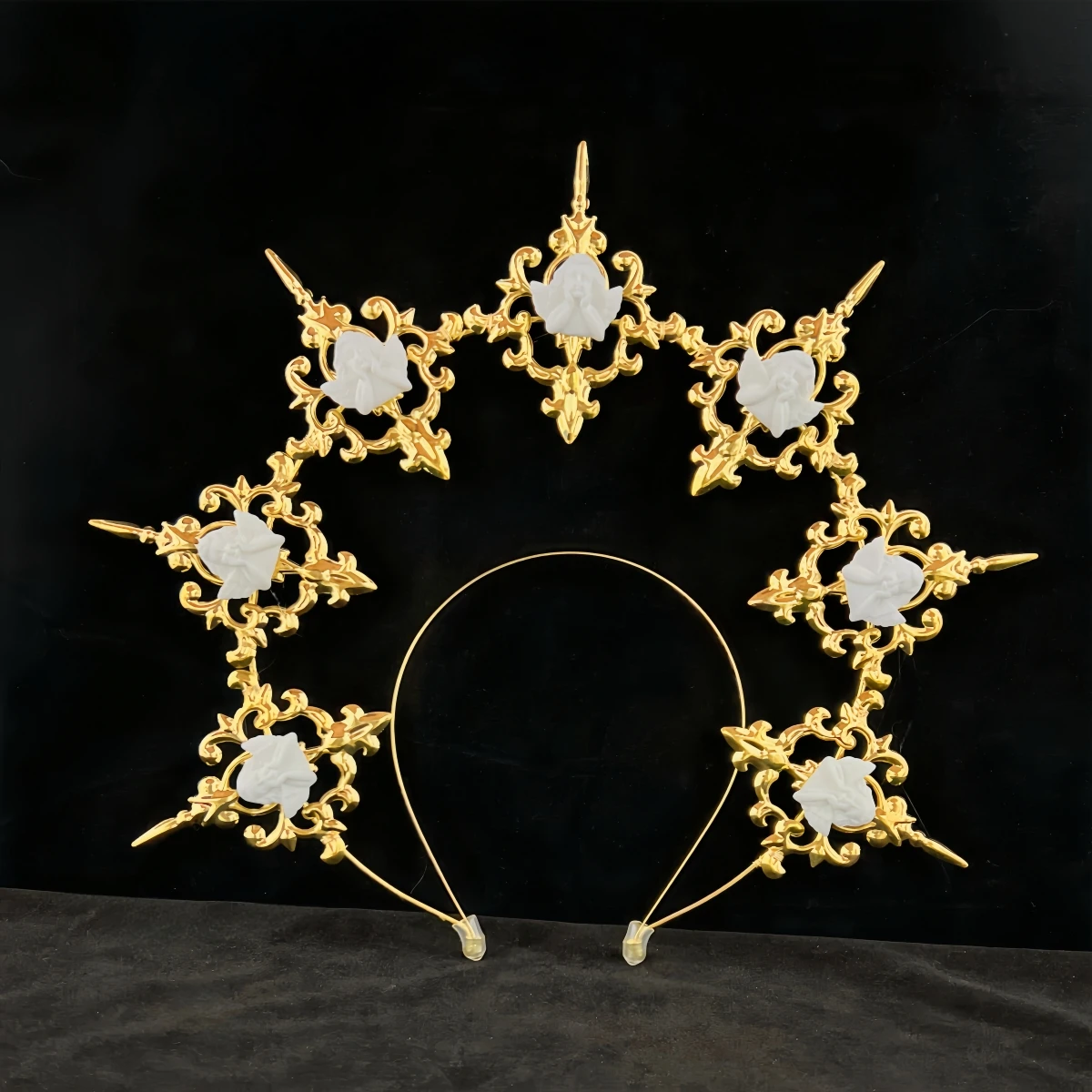 Thumbnail 4 - #81 Tiaras Sale