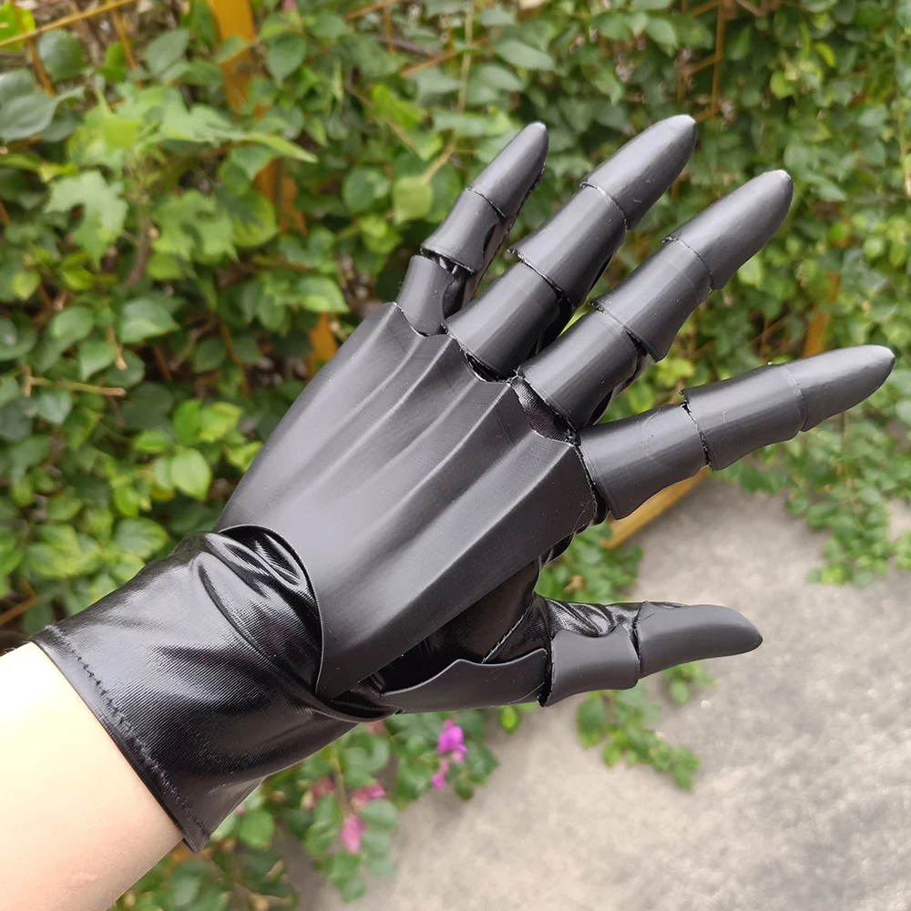 

Black bone-shaped toy mechanical cosplay gloves, knight gloves, made of 3D printed PETG material, featuring the high flexibility