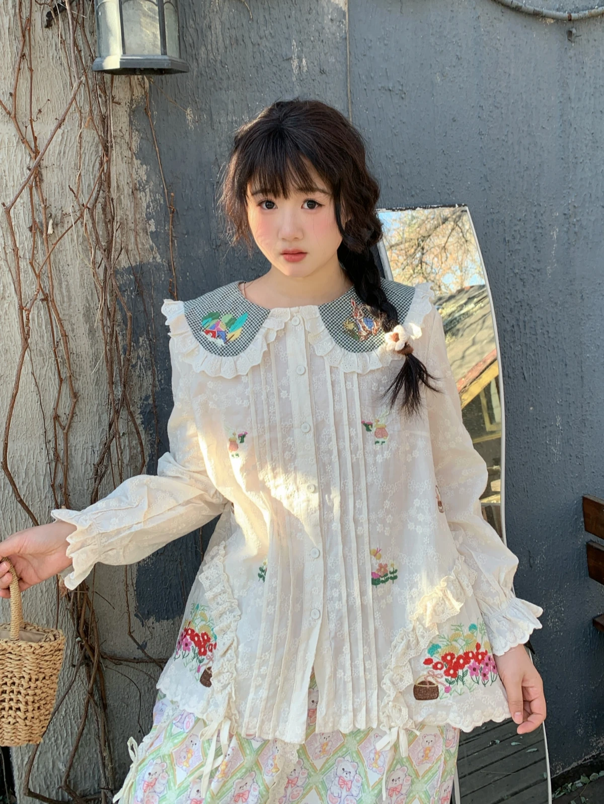 Sweet Cotton Floral Embroidery Pleated Lace Shirt for Women Vintage Cottage Core Goblincore Rococo Retro Chic Lolita Cute Blouse