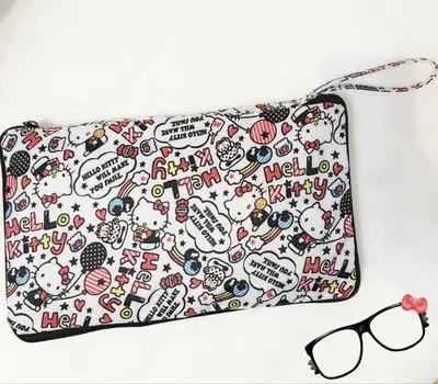 Hello Kitty Portable Large Capacity Foldable Storage Travel Bag Hand Luggage Bag Crossbody Shoulder Bag