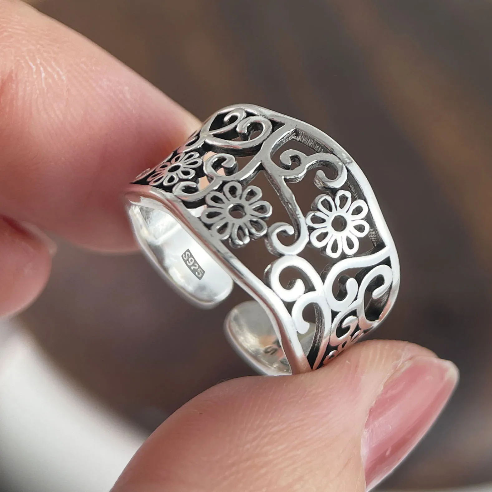 Women's 925 Sterling Silver Minimalist Hollow Flower Ring, Gift