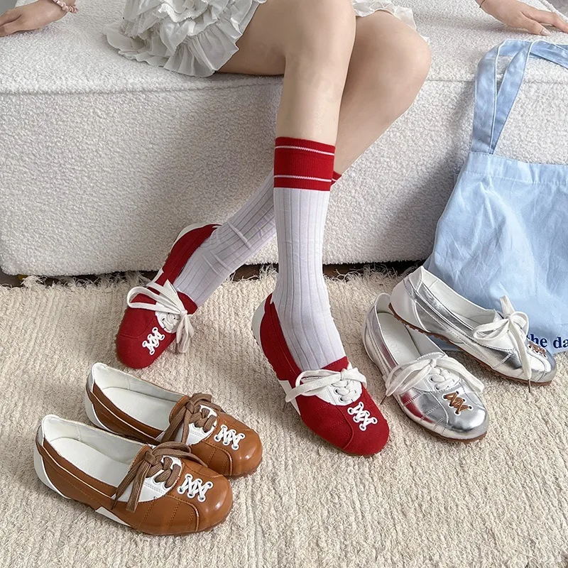 

2025 Spring New Shallow Mouth Fashion Casual Single Shoes for Women's Soft Soled Comfortable Ballet Style Lace Up Flat Sneakers