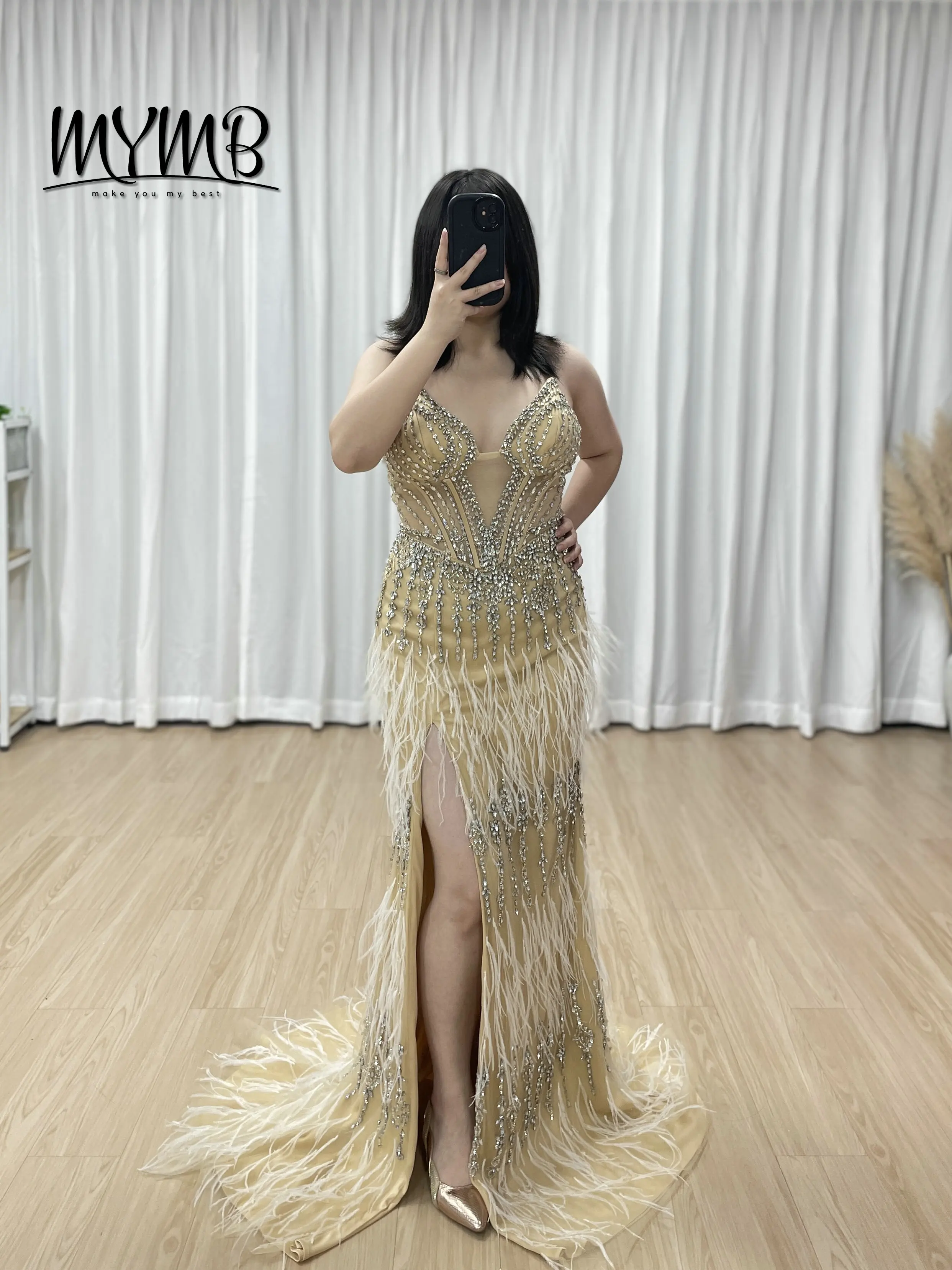 

MYMB Luxury Champagne Mermaid Evening Dress Crystal Beaded Illusion Bodice Sexy High Slit Feather Prom Gown Formal Party MC20127