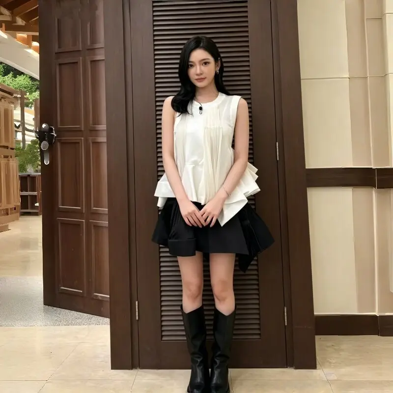 SAC 26 Summer Black High Waist Irregularly Pleated Design Pleated Shorts
