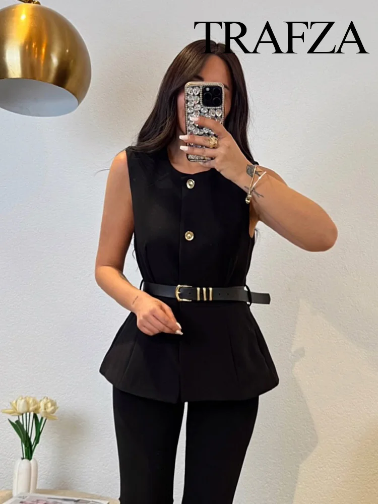 

TRAFZA Woman Autumn Fashion Solid Single-breasted O-Neck Streetwear Style Top Women Chic Sleeveless Belt Decorate Slim Vest Top