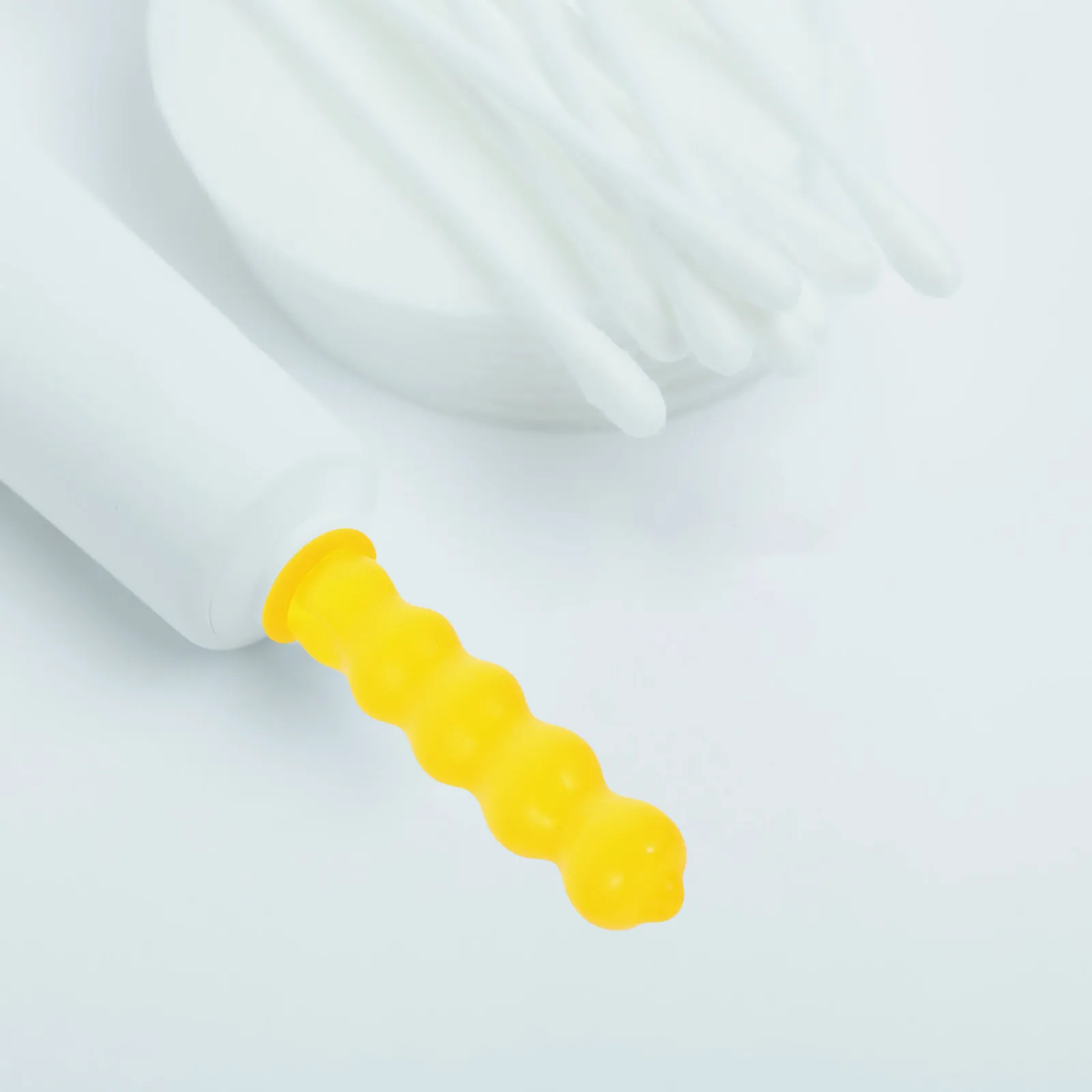 80 Pcs Caulk Plug Sealer Caps for Caulking Tubes Savers Sealant Tip Yellow Reusable
