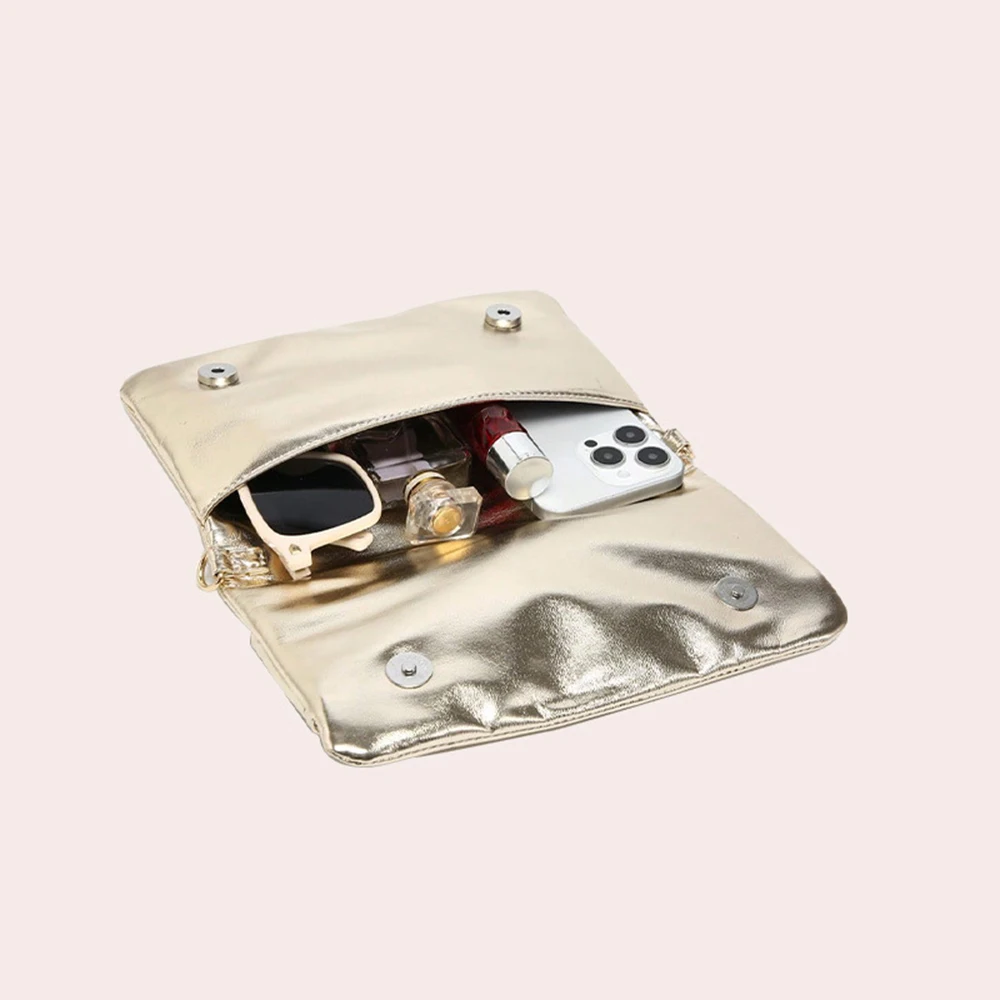 بو الجلود مطوي القوس سلسلة حقيبة كتف المرأة موضة ساحة فاخرة مساء مخلب حقيبة يد الإناث للمناسبات الرسمية