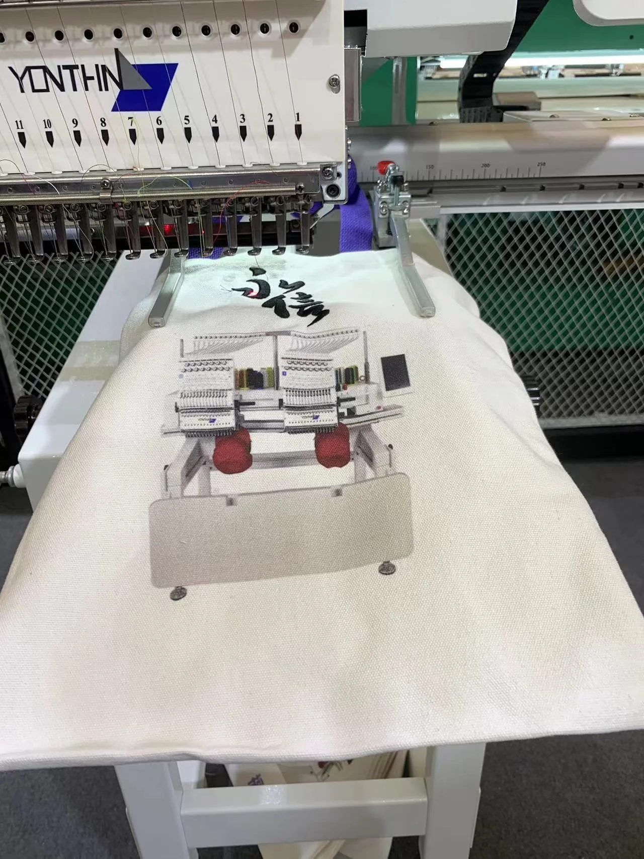 High Quality Cheap Single Head Digital Computerized 15 Colors DAHAO Embroidery Machine t Shirt Hat Bag Embroidery Machine