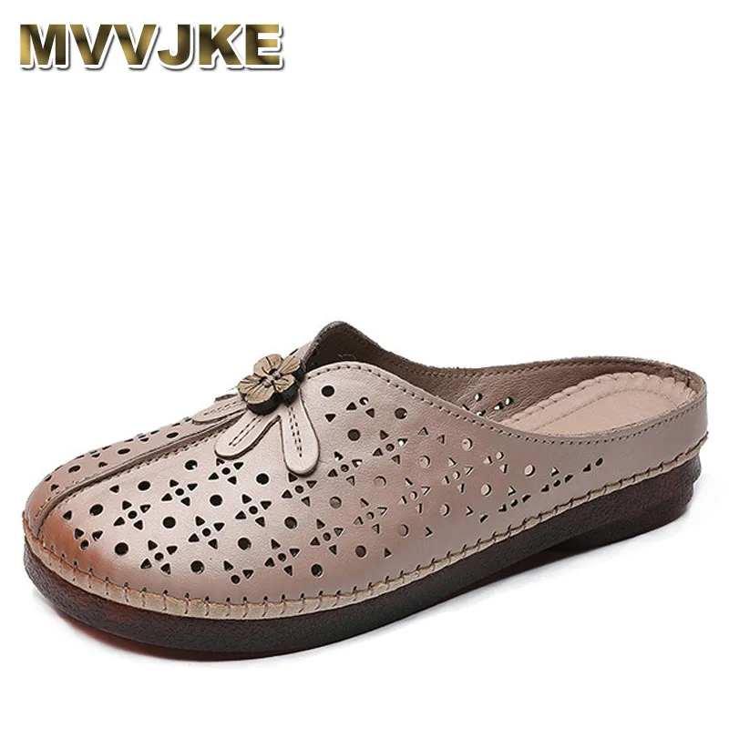 

Mom's Leather Cool Slippers for Women's Summer New Style with Hole Hole Leather, Vintage Flat Bottom Baotou Slippers for Women