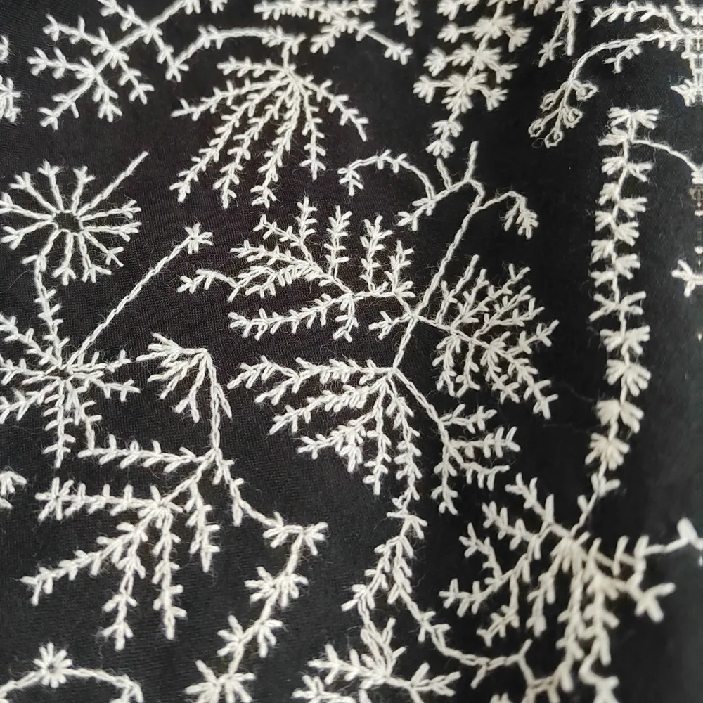 

New Boho Style Cotton Thick Thread 3D Embroidery Fabric 100% Cotton Garment Fabric Hand Decorated Sewing Fabric