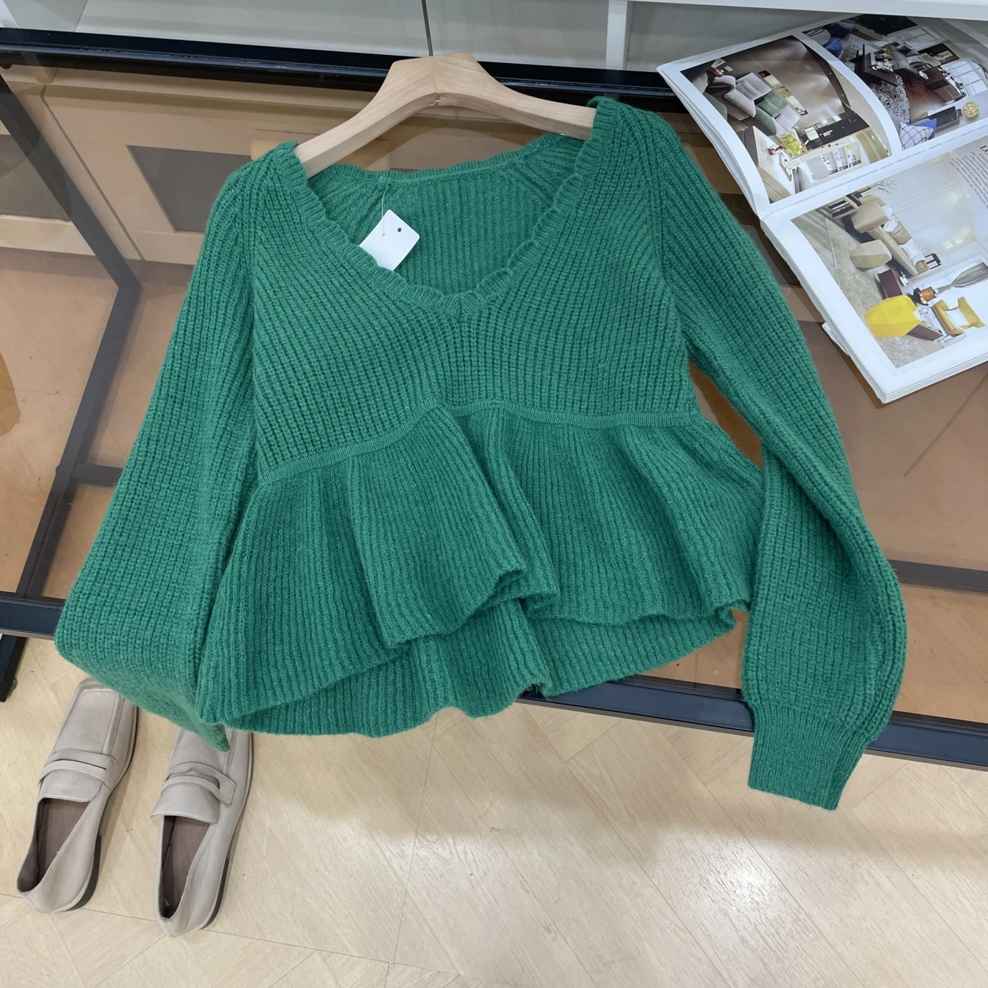 

Осень-зима, новинка, женские длинные брюки V-Ne irt в стиле пэчворк, кружевной подол, милый крой, прямой крой, эксклюзивный онлайн