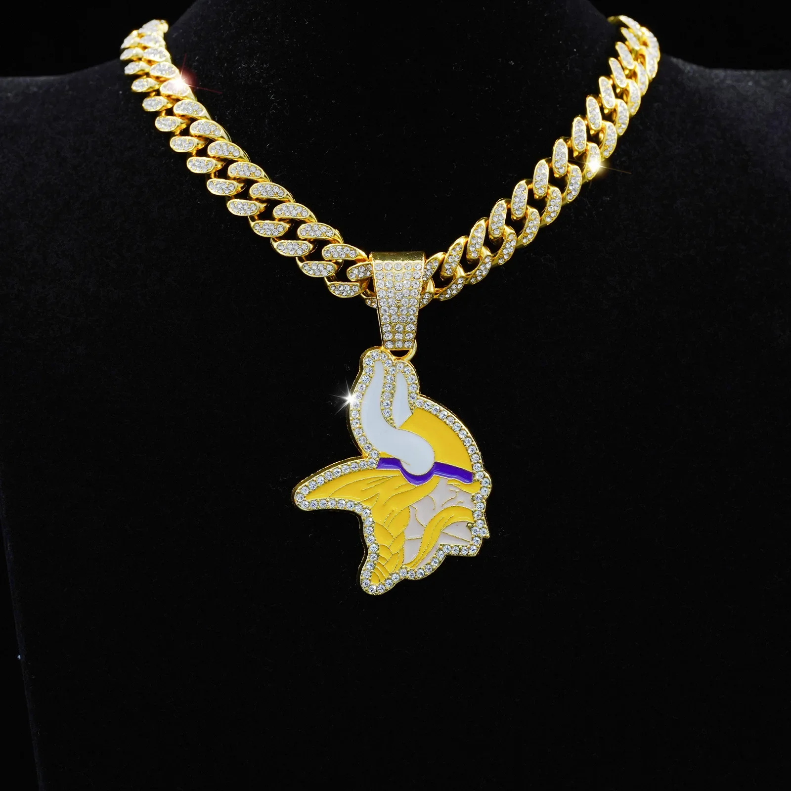 Hip Hop Football Yellow White Horns Pendant Chain Necklace With Cuban Miami Iced out For Football Sport Lover Jewelry