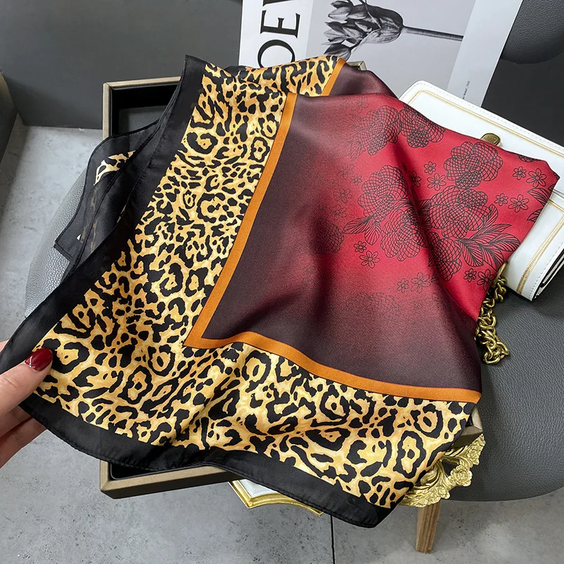 Neue Frauen Seide gedruckt Design Schal für Frauen Mode Krawatte Handtasche Foulard Handgelenk Kopftuch Schal Wraps Hajib Seide Schals – Detail 8