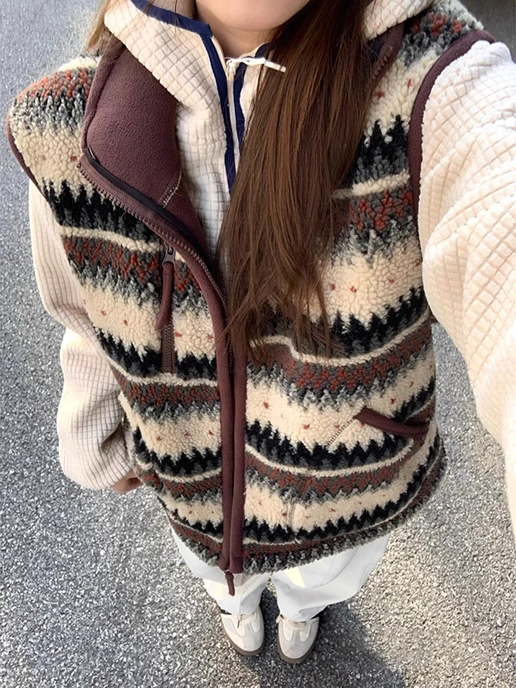 

American Retro Thiened Warm Lamb Fur Vest ex Autumn Winter Outerwear Youth Trendy Zipper Closure Stripe Pattern
