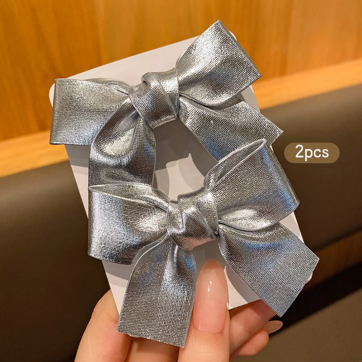 2 silver bow hair clips, fashionable and sweet style hair accessories suitable for daily use