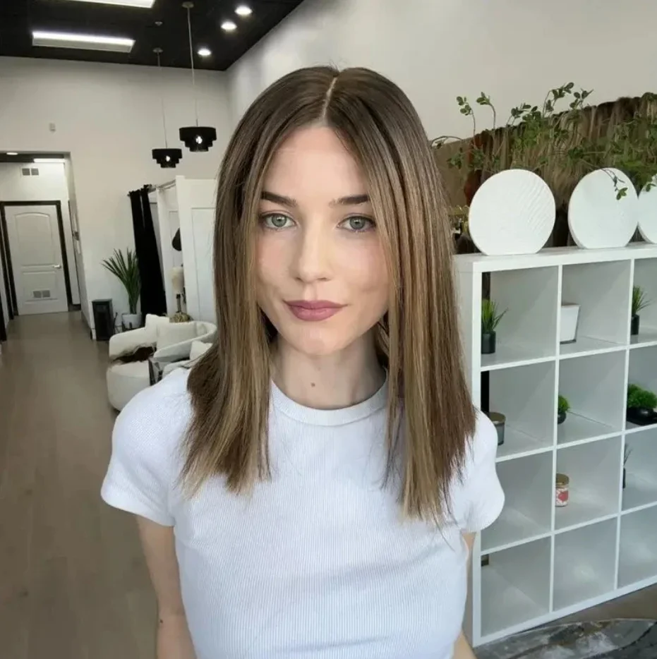 : Parrucche sintetiche personalizzate in pizzo