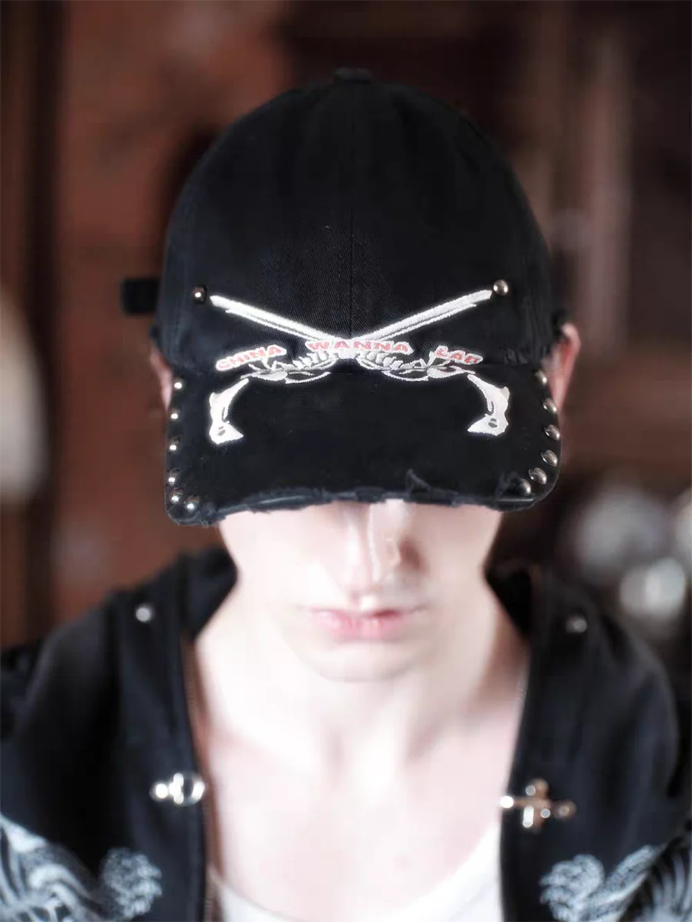 2026 Fashion New Style Casual Versatile Baseball Hat Street Beat Punk Metal Decorative Trendy Women Duck Tongue Hats