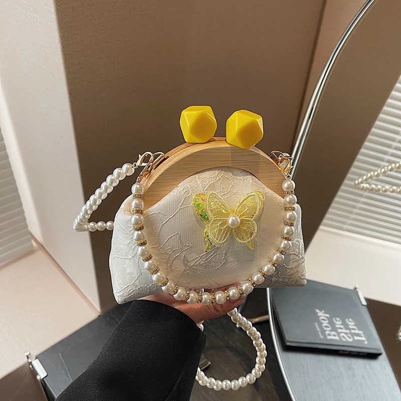 

Beading Solid Color Crossbody Bags Butterfly Decoration Hasp Ladies Bags on Sale 2025 Hot Sale Versatile Shoulder Bags