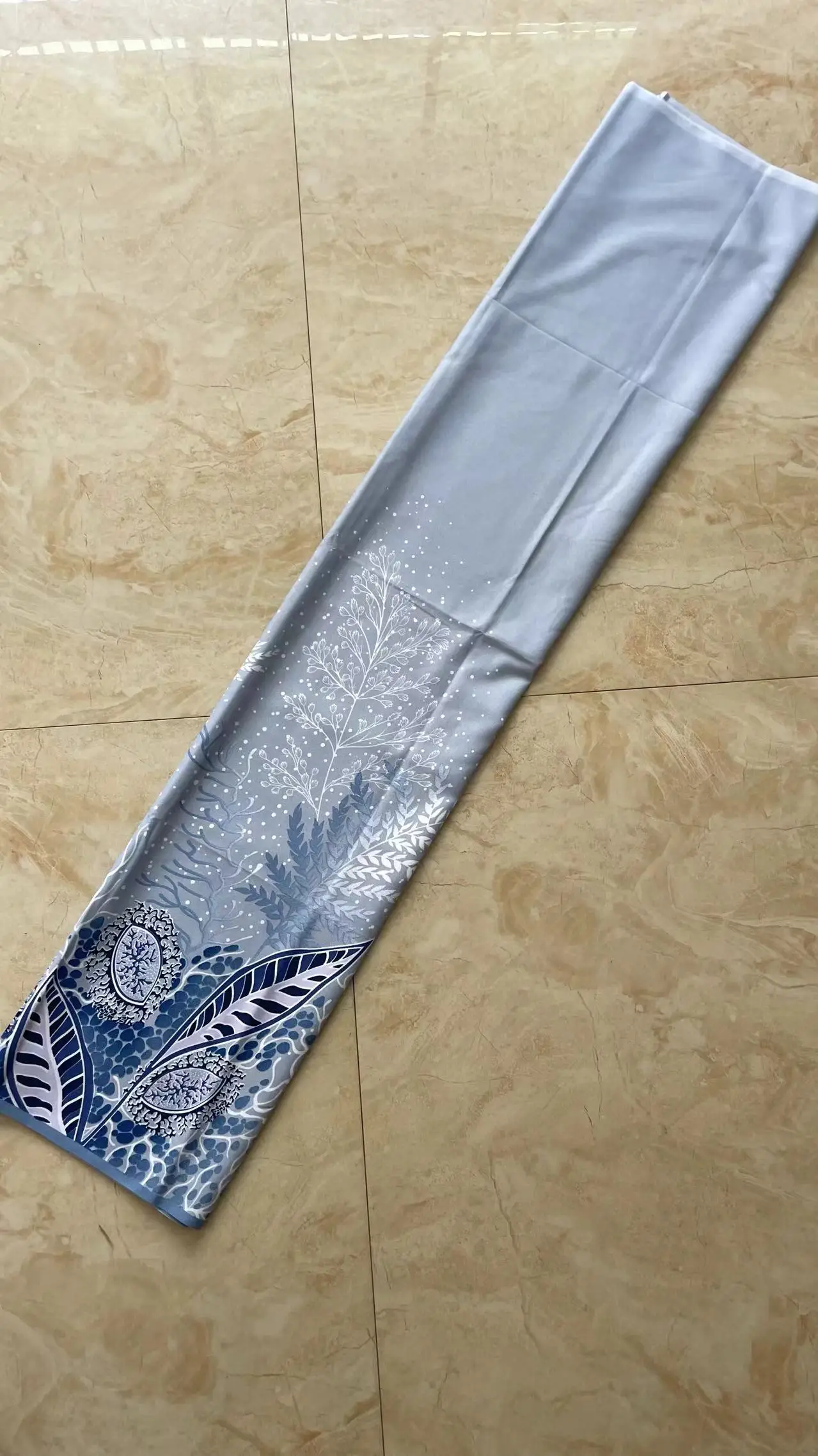 

New Southeast Asian Strong Cloth Skirt an State Dai Ethnic up Tube Skirt Printed Polyester mid Waist H-ape Midi Skirt