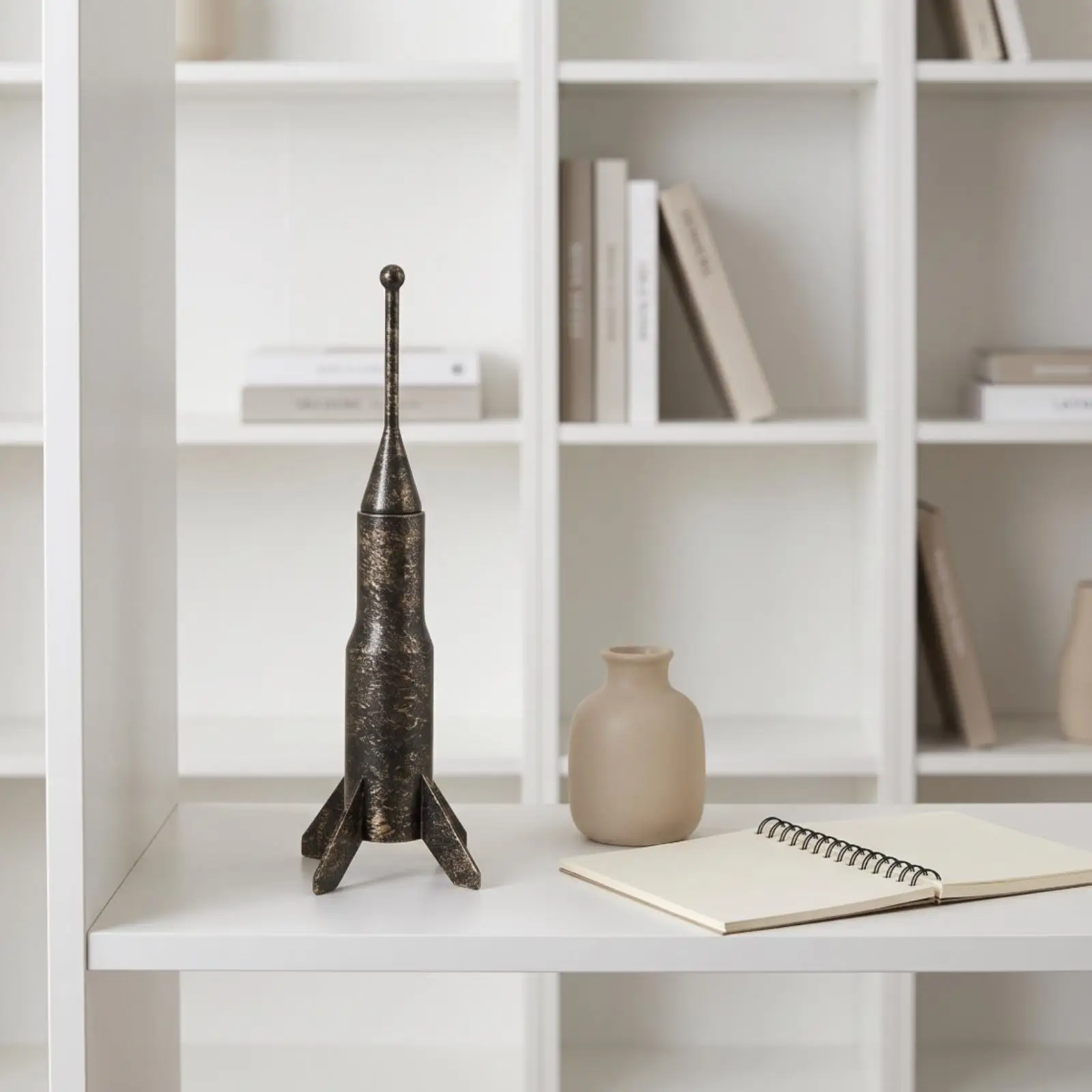Weathered Space Rocket Decoration Iron Craft Statue for Study Room Office Modern Accent